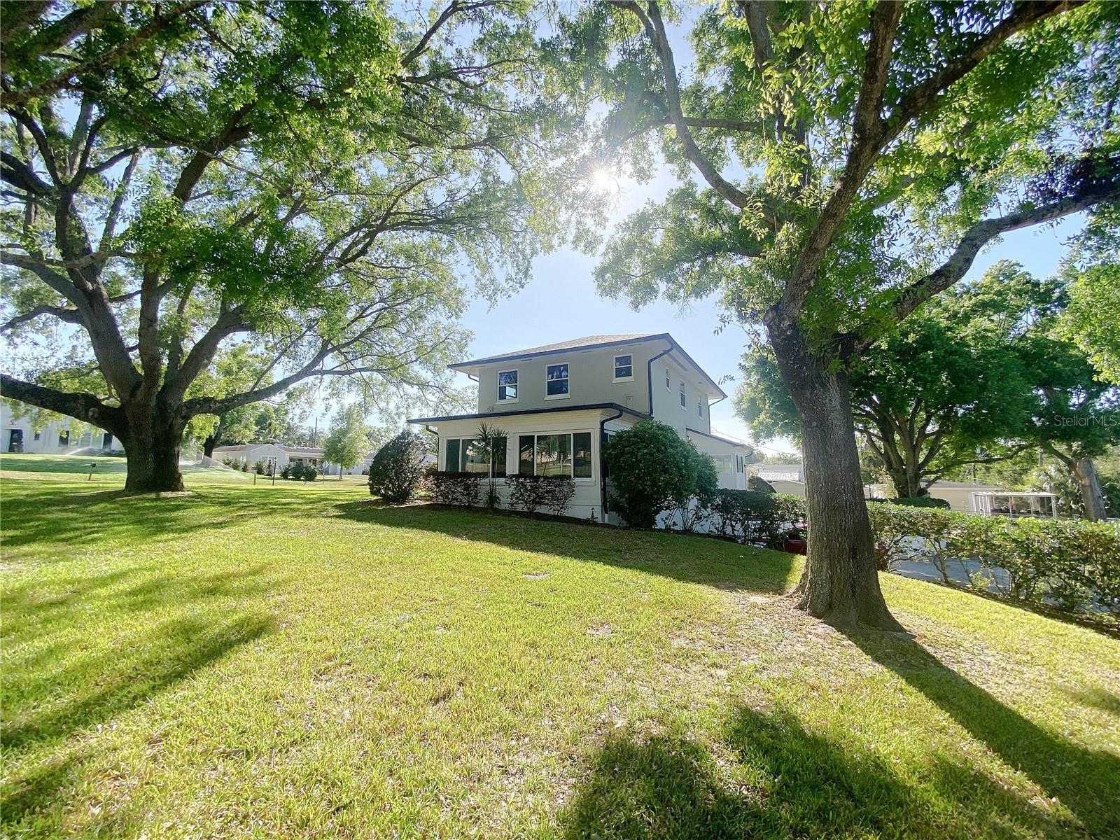 737 CARLTON AVE, LAKE WALES, FL, 33853