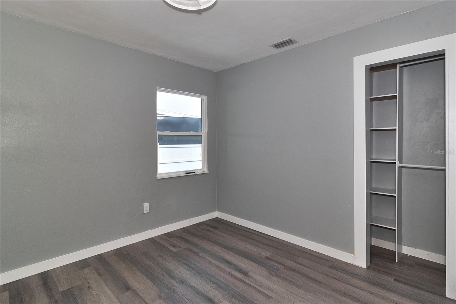 201 83RD AVE N, ST PETERSBURG, FL, 33702