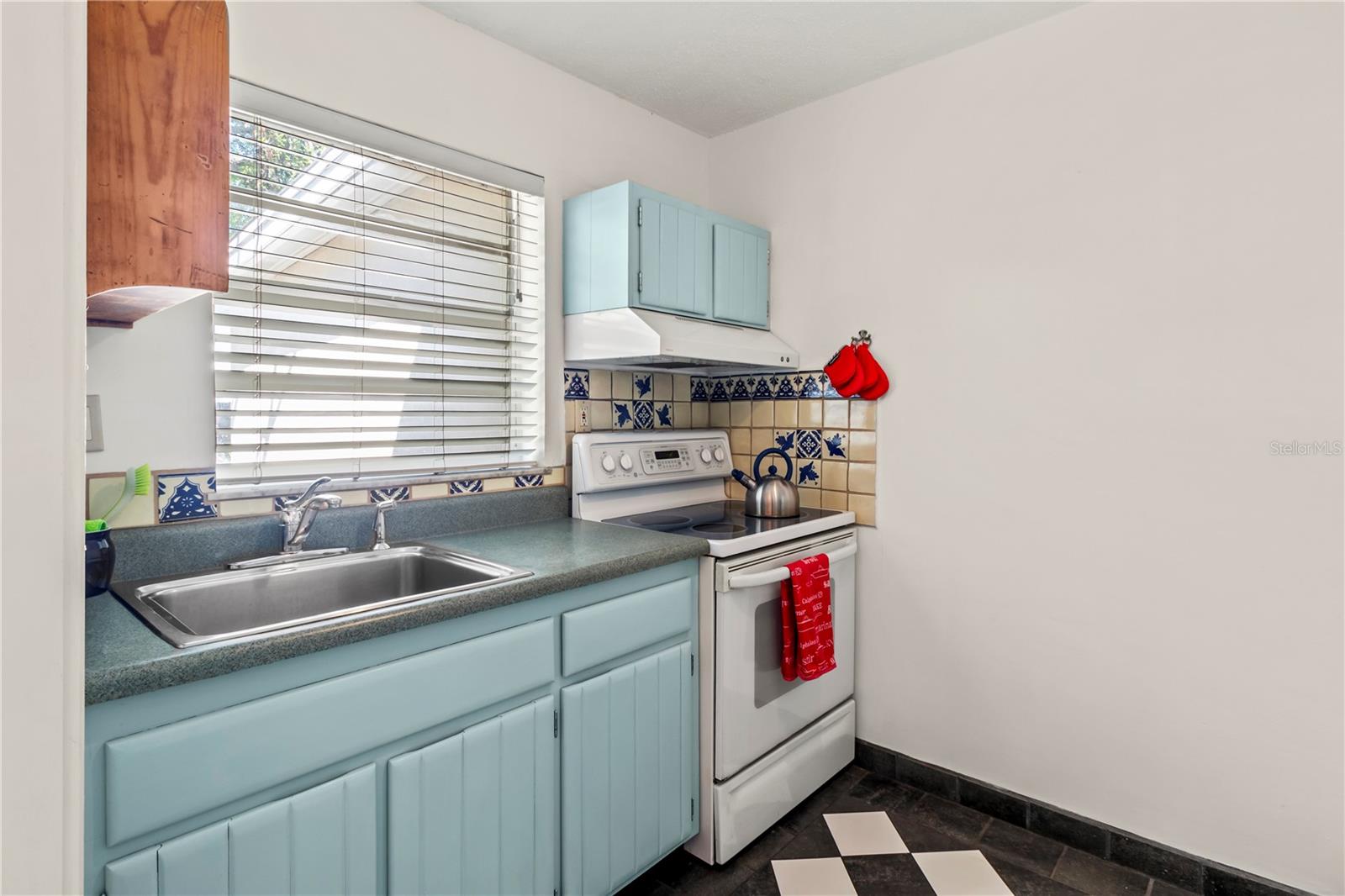 919 N OSPREY AVE, SARASOTA, FL, 34236