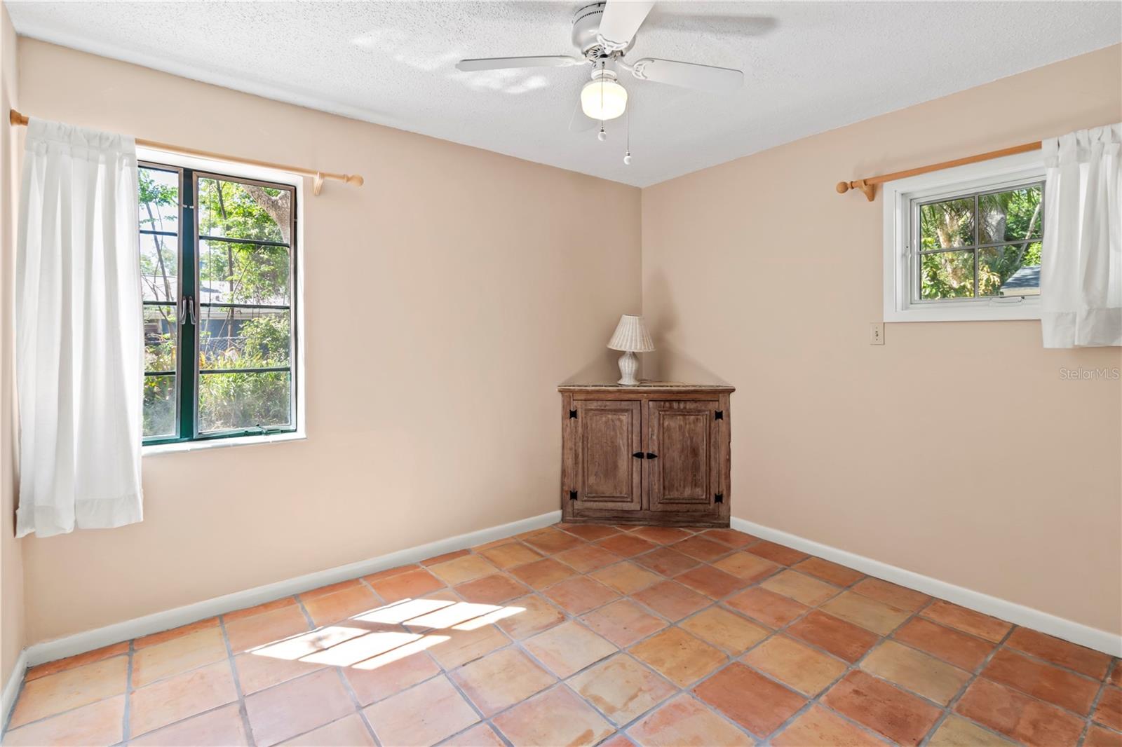 919 N OSPREY AVE, SARASOTA, FL, 34236