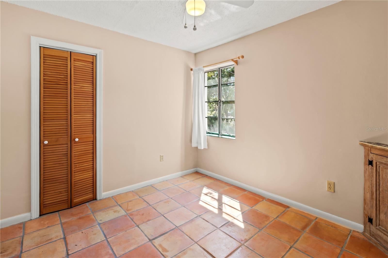 919 N OSPREY AVE, SARASOTA, FL, 34236