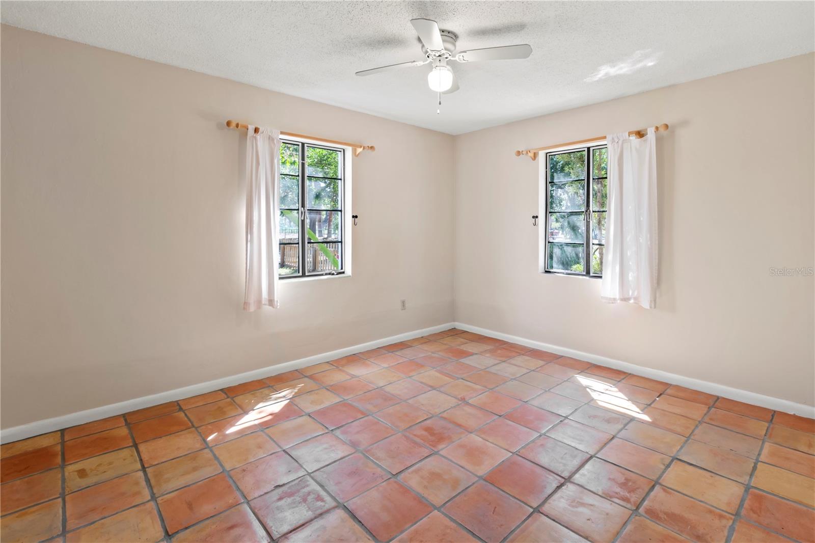 919 N OSPREY AVE, SARASOTA, FL, 34236