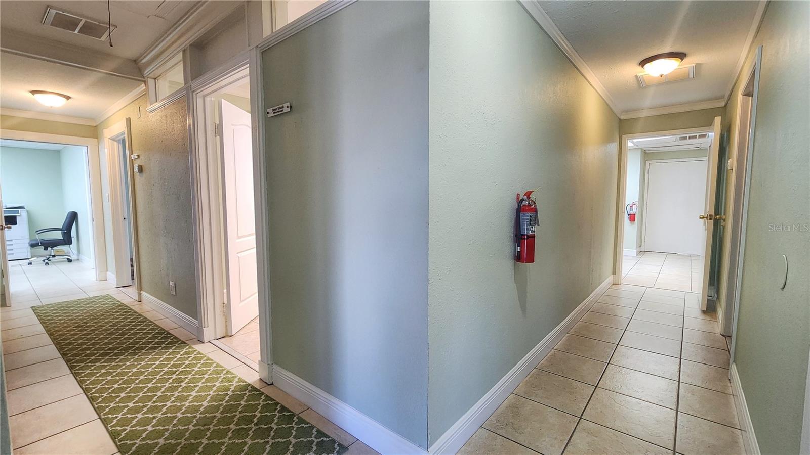 6802 COMMERCE AVE, PORT RICHEY, FL, 34668