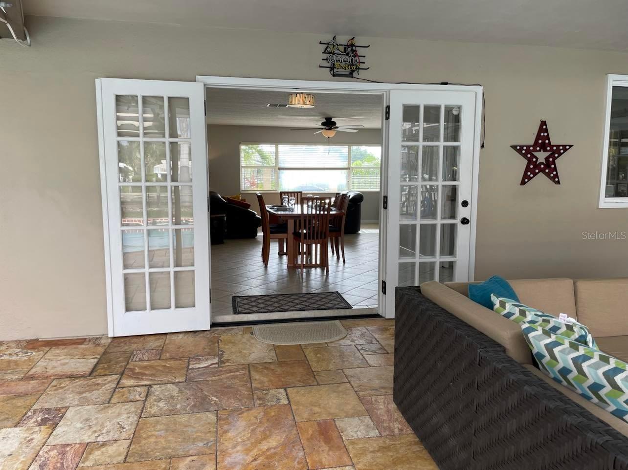 2003 MICHIGAN AVE NE, ST PETERSBURG, FL, 33703