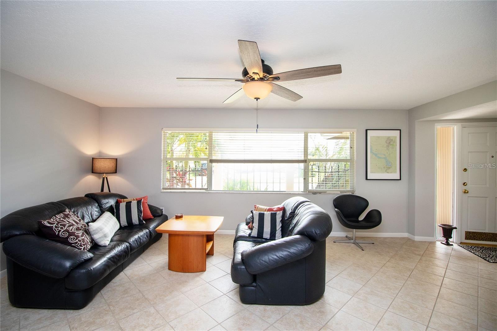 2003 MICHIGAN AVE NE, ST PETERSBURG, FL, 33703