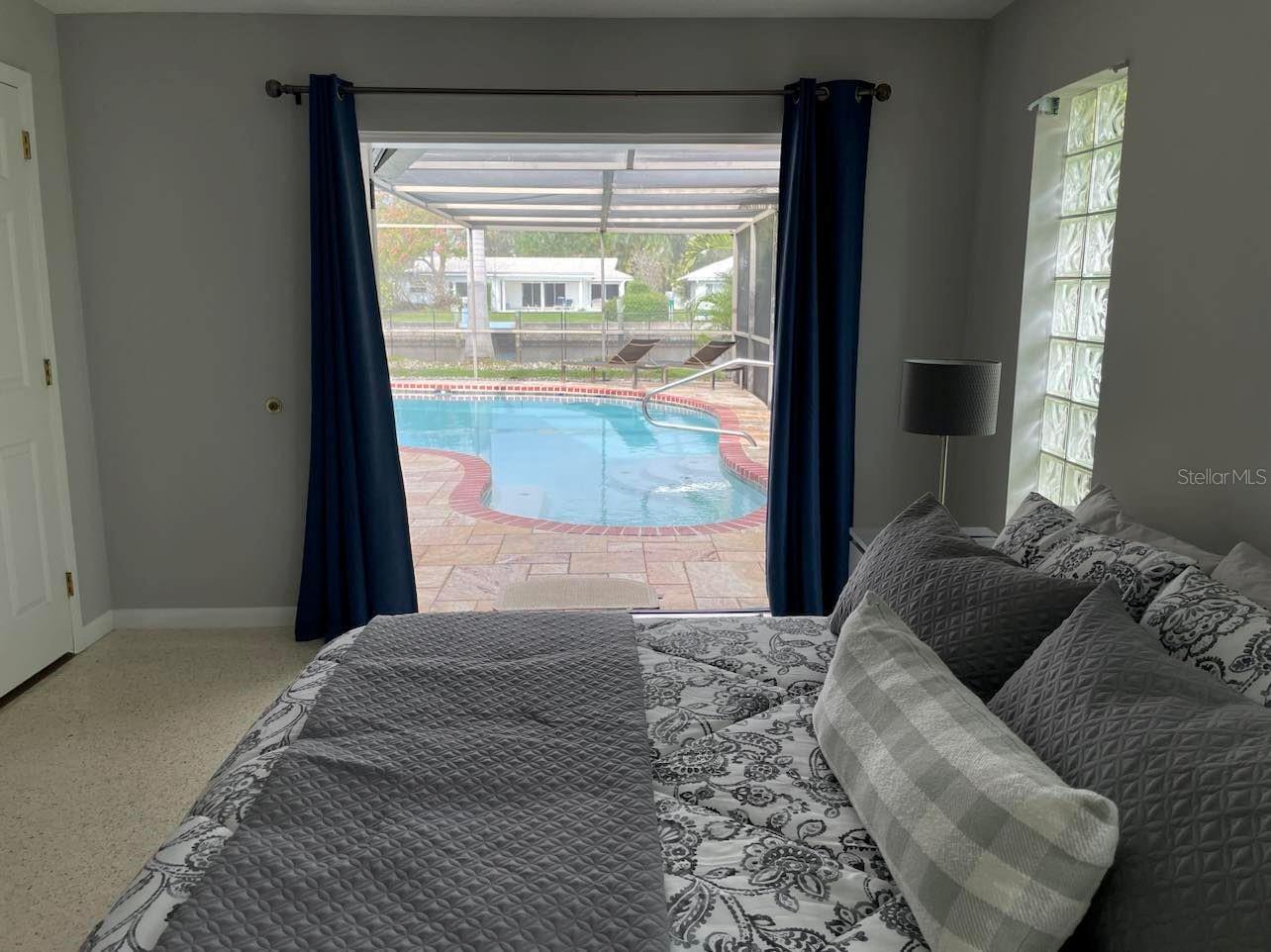 2003 MICHIGAN AVE NE, ST PETERSBURG, FL, 33703