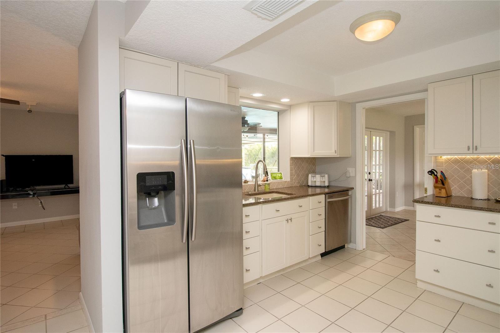 2003 MICHIGAN AVE NE, ST PETERSBURG, FL, 33703