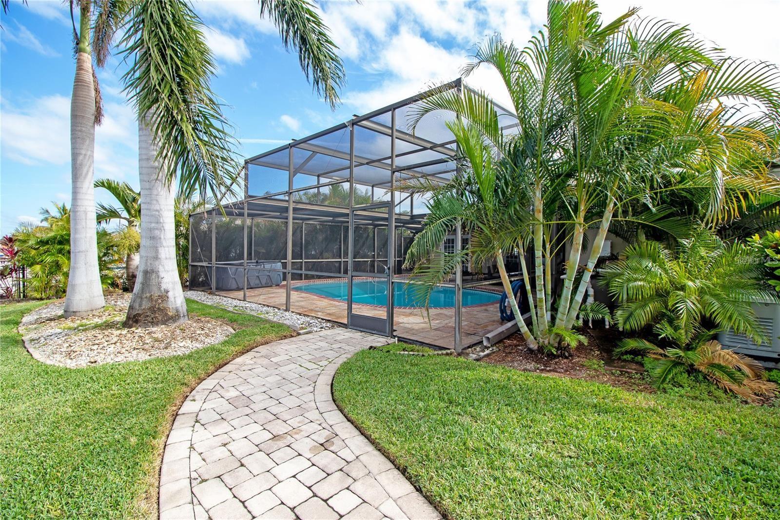 2003 MICHIGAN AVE NE, ST PETERSBURG, FL, 33703