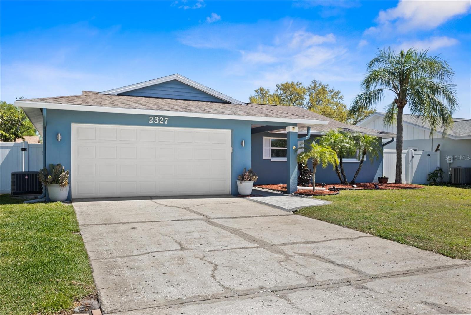 2327 MOORE HAVEN DR W, CLEARWATER, FL, 33763