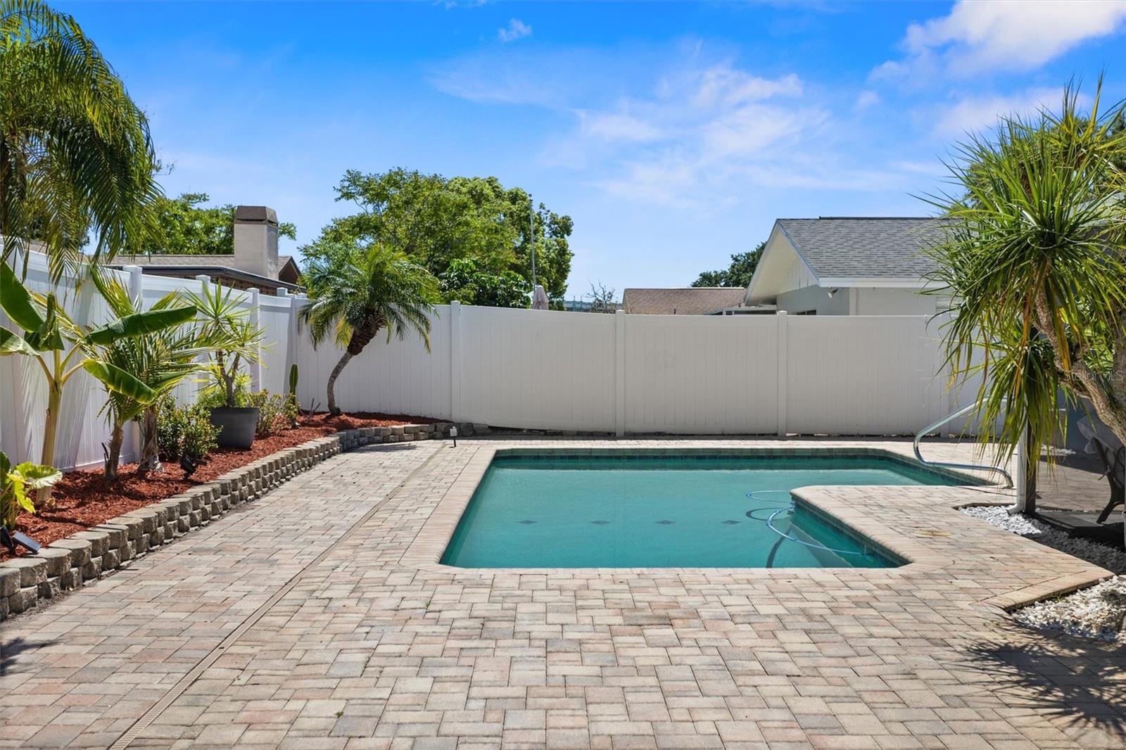 2327 MOORE HAVEN DR W, CLEARWATER, FL, 33763