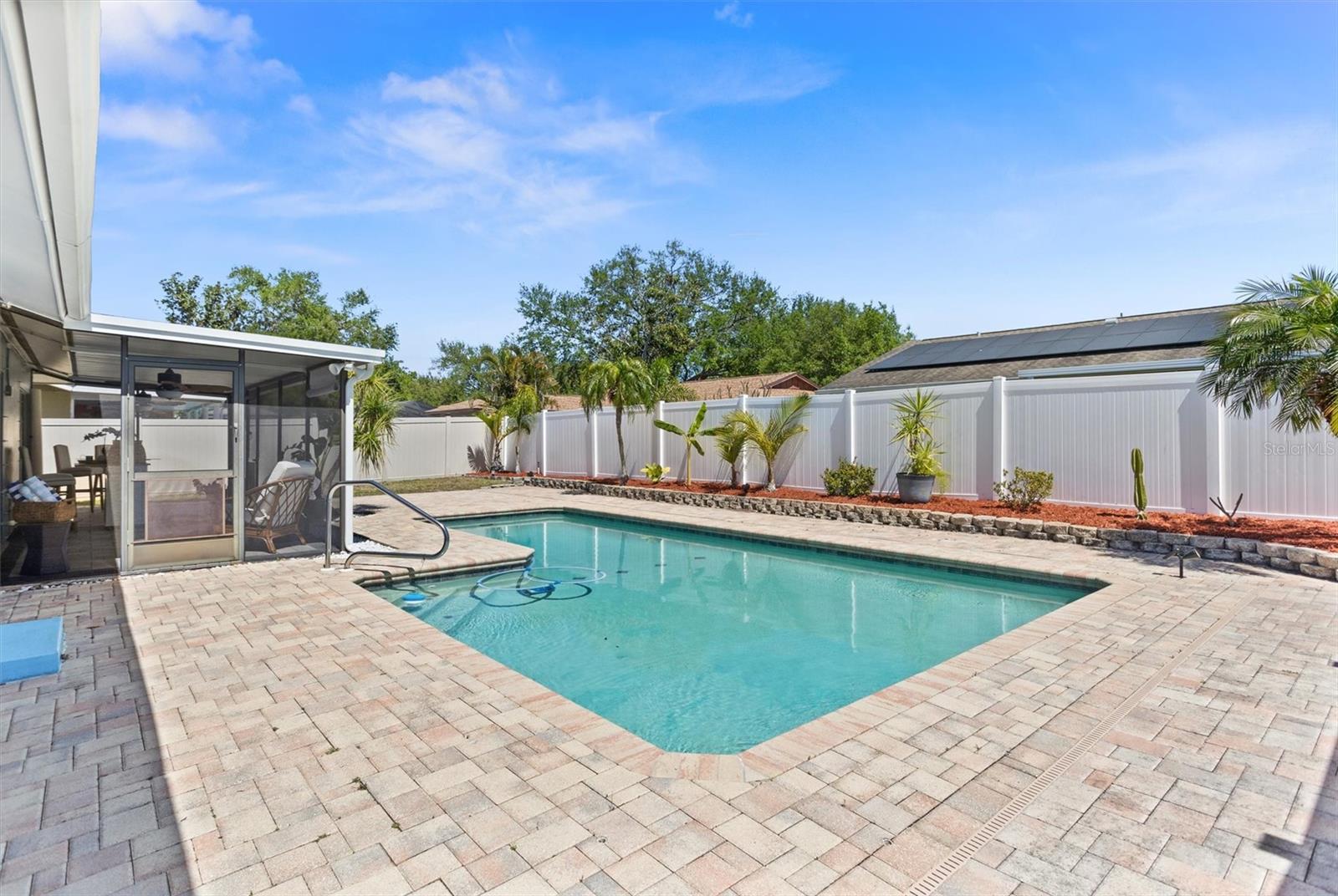 2327 MOORE HAVEN DR W, CLEARWATER, FL, 33763