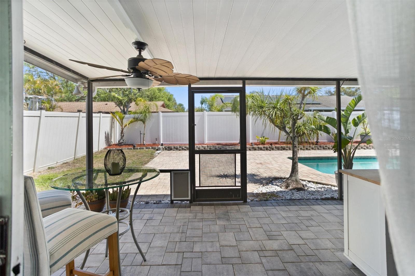 2327 MOORE HAVEN DR W, CLEARWATER, FL, 33763
