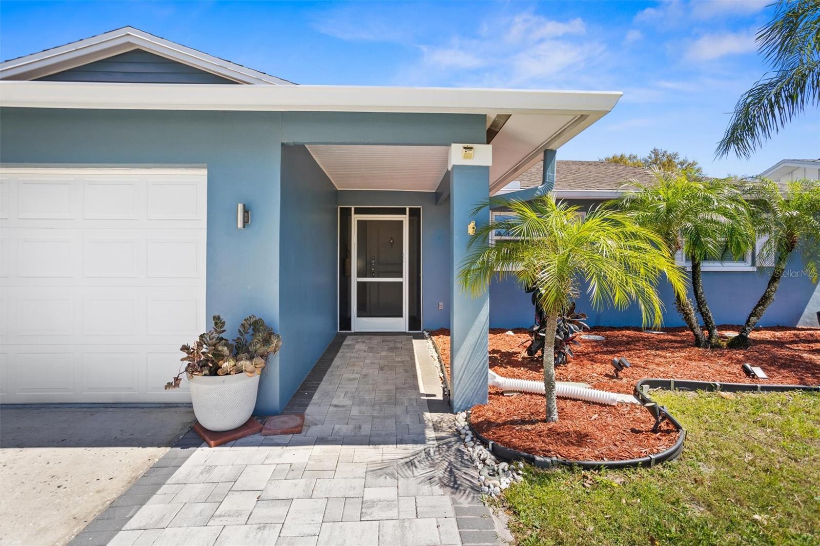 2327 MOORE HAVEN DR W, CLEARWATER, FL, 33763