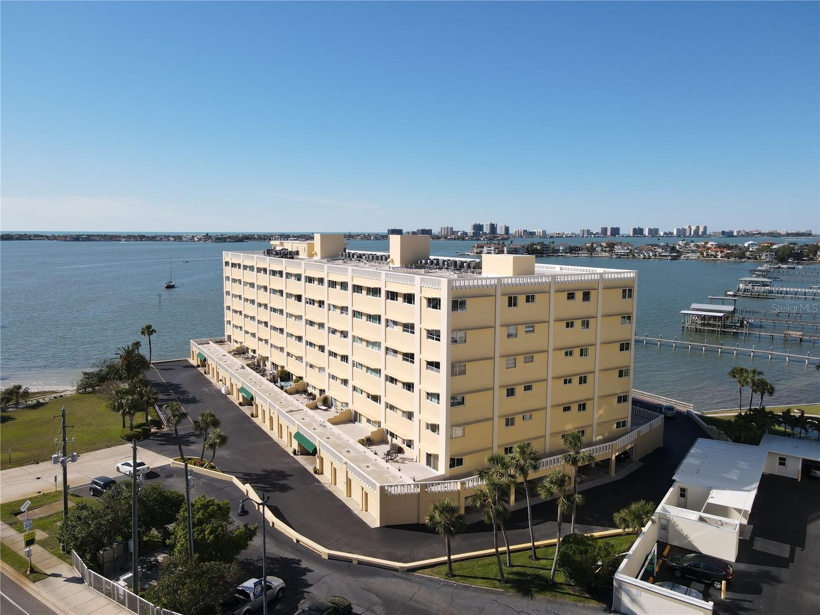 100 BLUFF VIEW DR #502C, BELLEAIR BLUFFS, FL, 33770