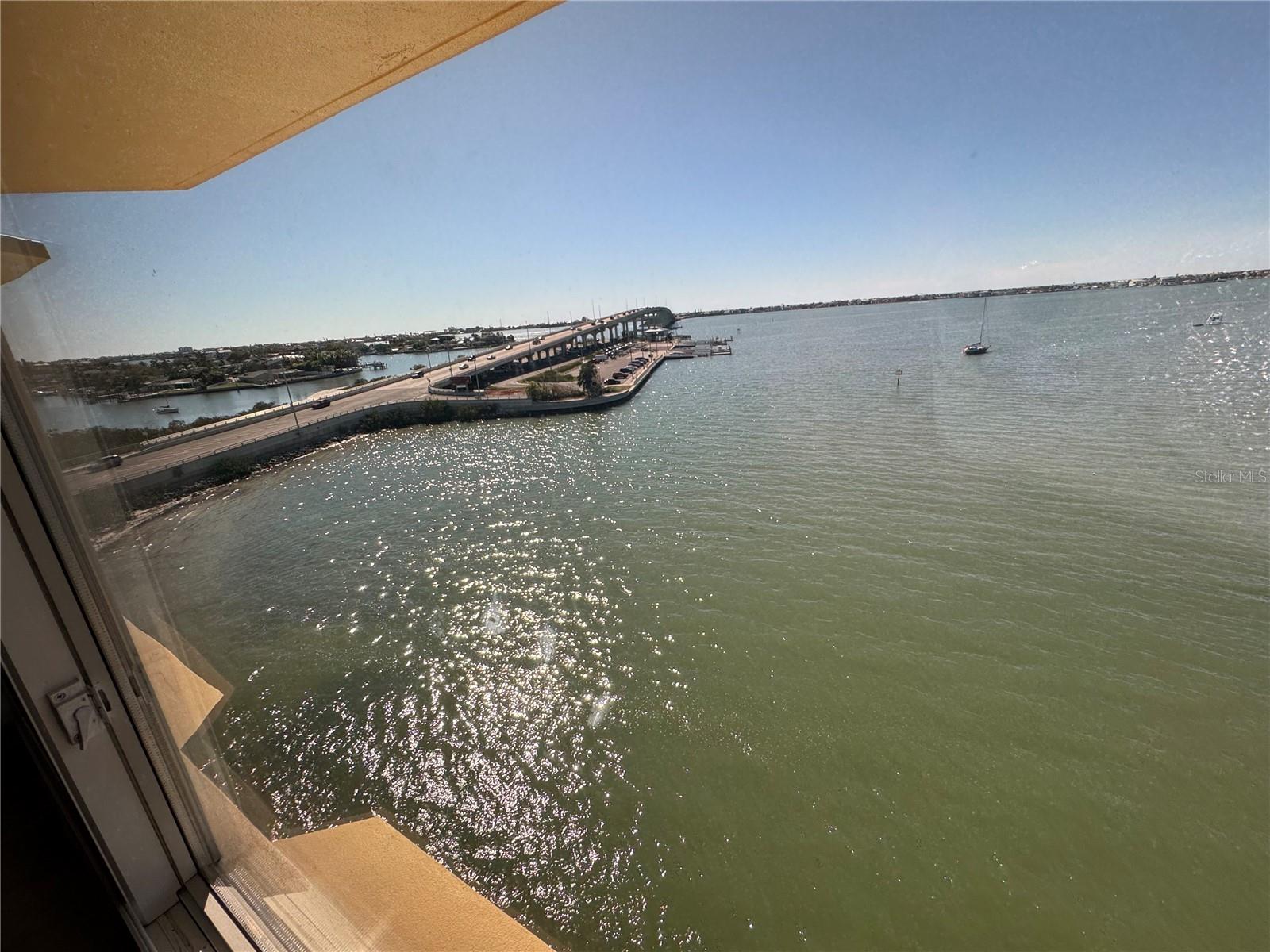 100 BLUFF VIEW DR #502C, BELLEAIR BLUFFS, FL, 33770