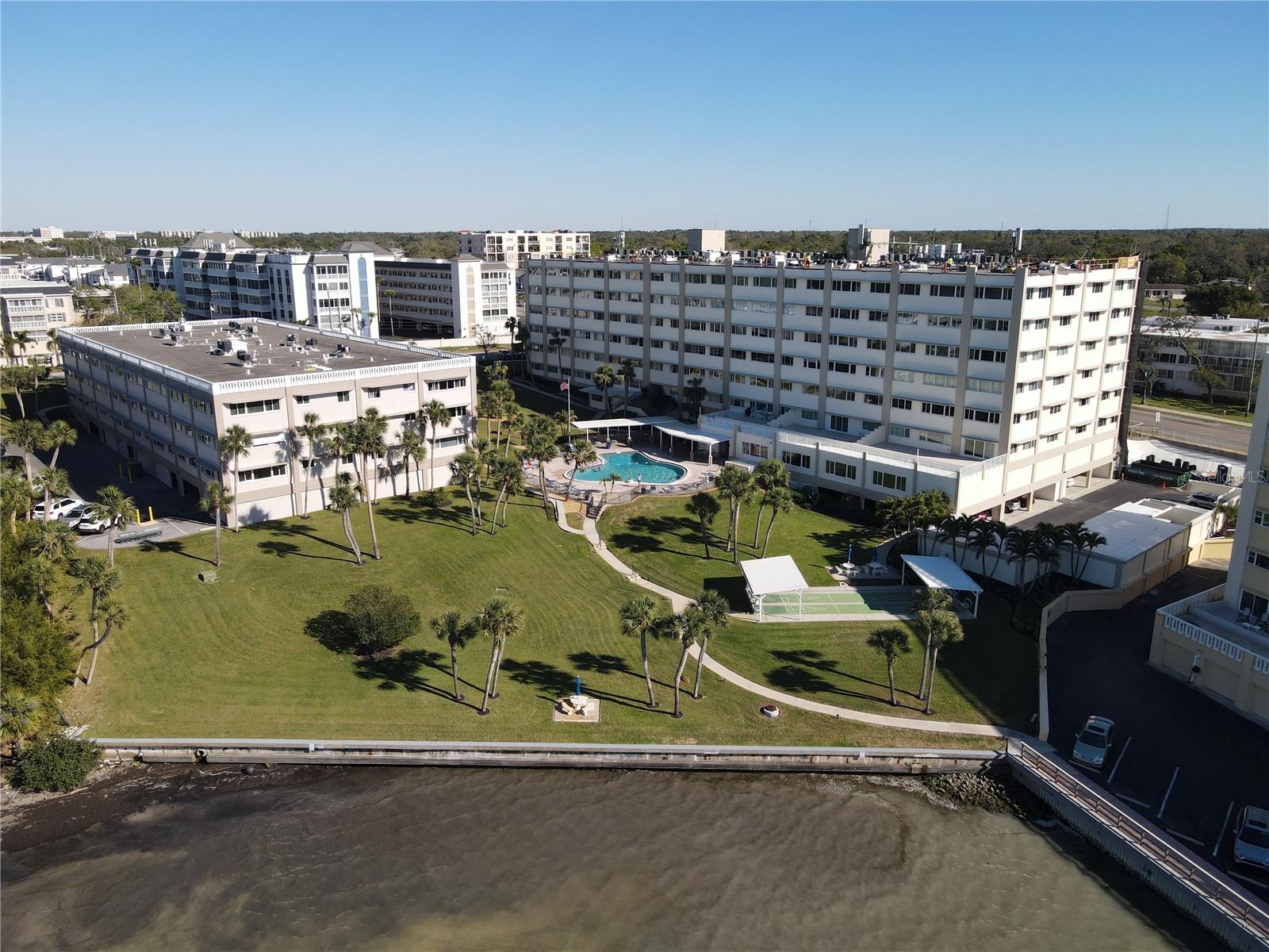 100 BLUFF VIEW DR #502C, BELLEAIR BLUFFS, FL, 33770