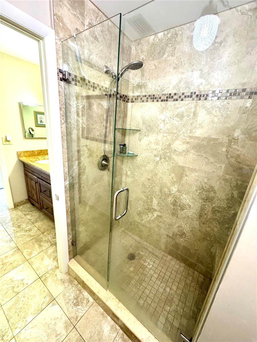 100 BLUFF VIEW DR #502C, BELLEAIR BLUFFS, FL, 33770