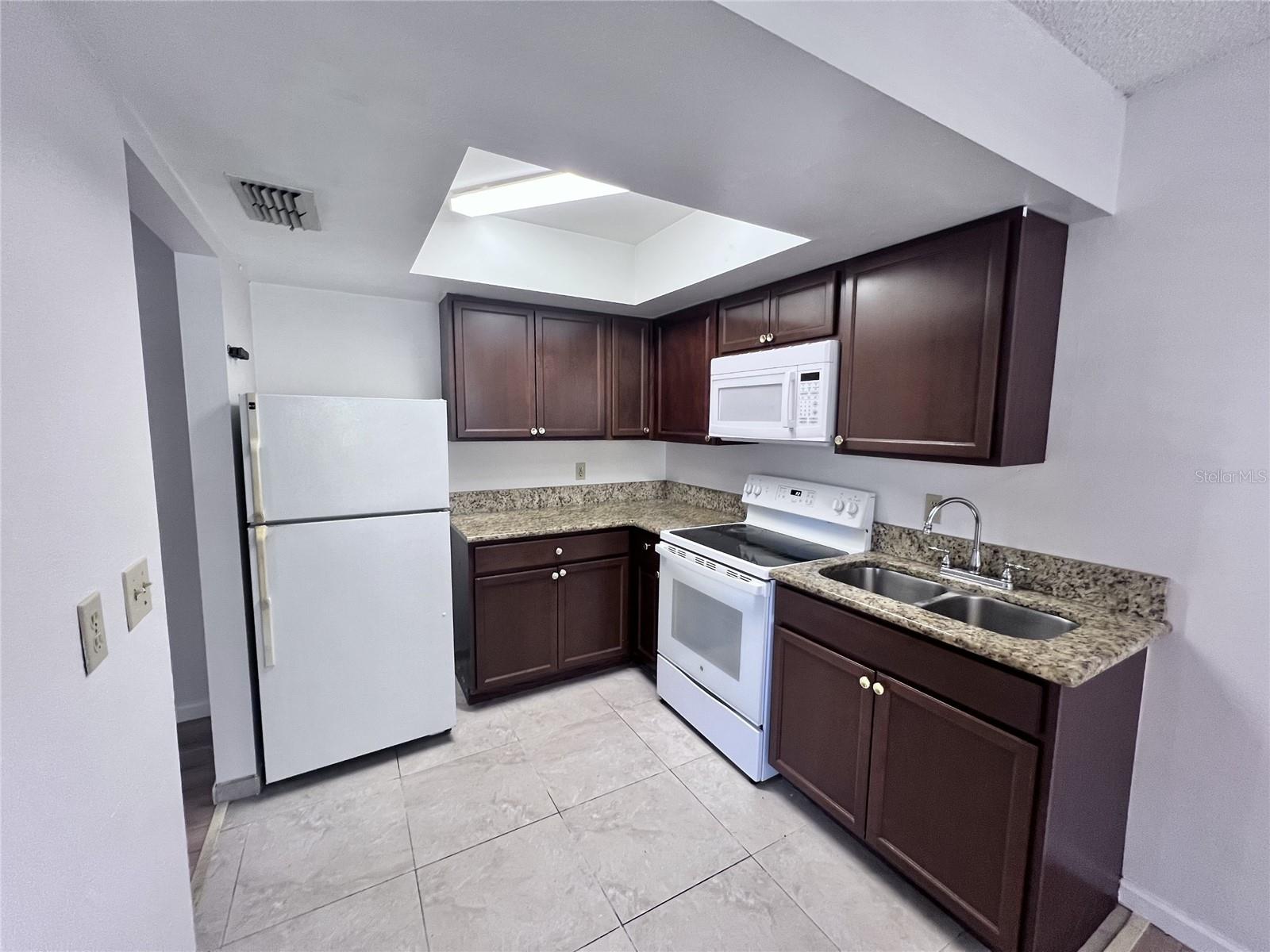 1802 BARTON DR #2, KISSIMMEE, FL, 34741