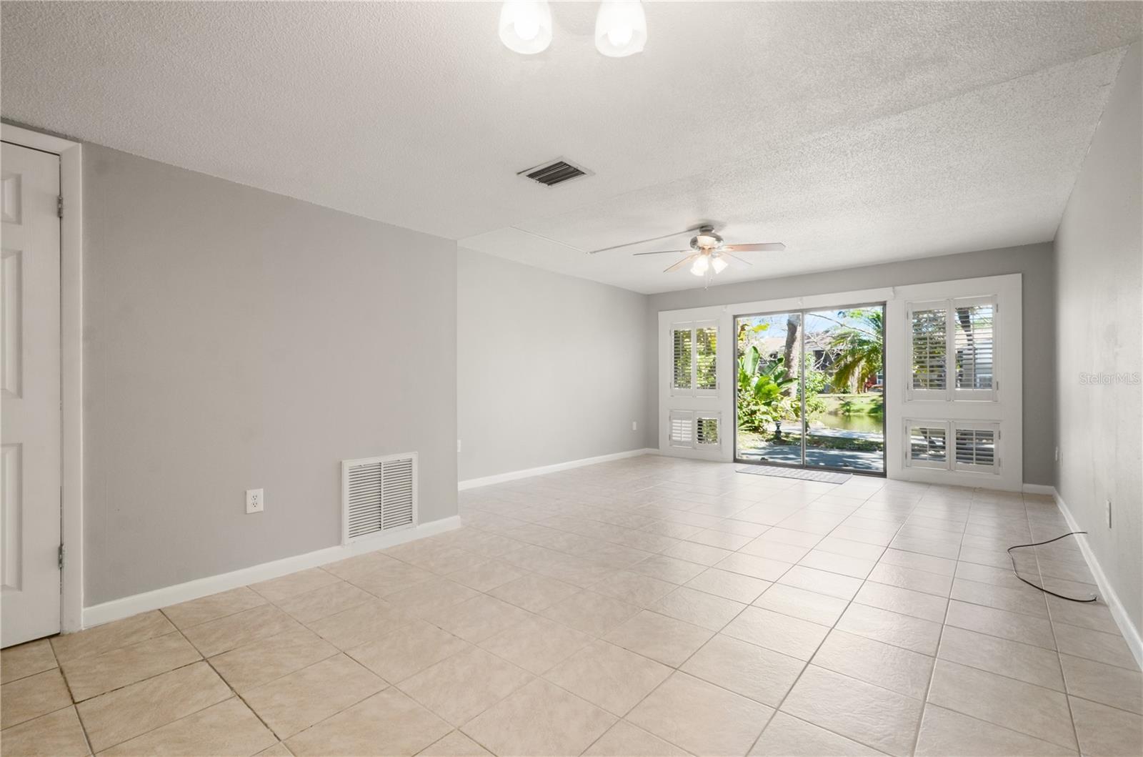 6114 PEREGRINE AVE #D03, ORLANDO, FL, 32819