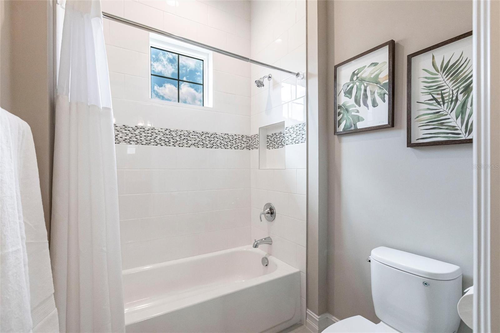 8265 PAVIA WAY, BRADENTON, FL, 34202