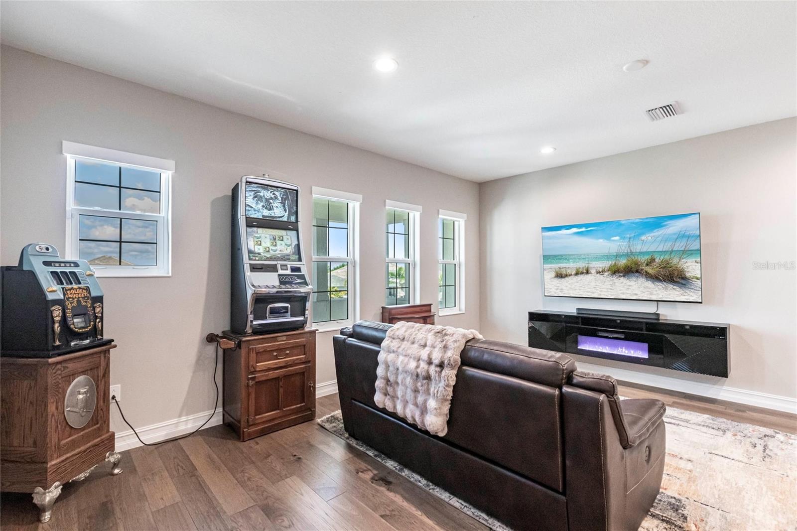 8265 PAVIA WAY, BRADENTON, FL, 34202