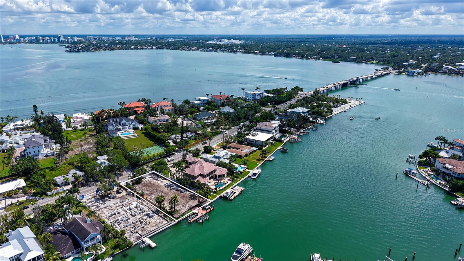 762 SIESTA DR, SARASOTA, FL, 34242