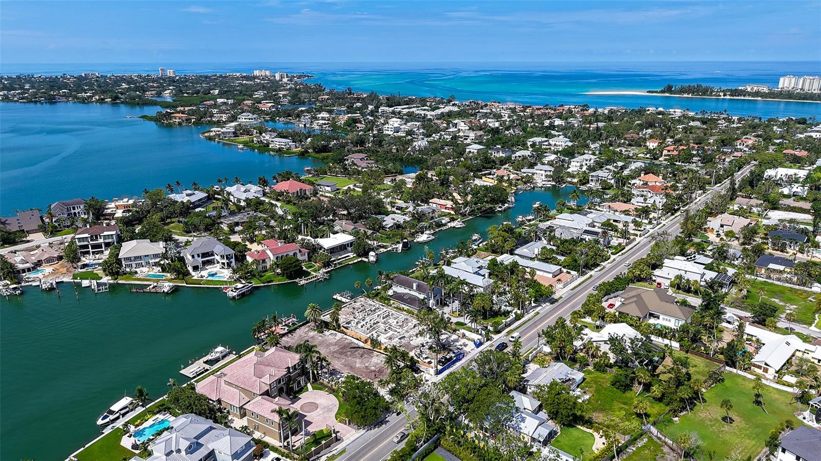 762 SIESTA DR, SARASOTA, FL, 34242