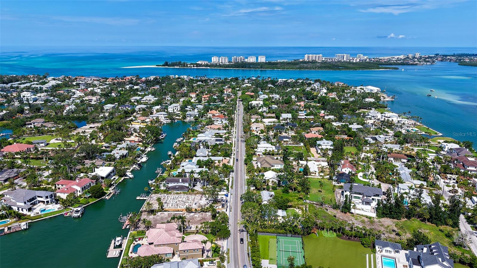 762 SIESTA DR, SARASOTA, FL, 34242