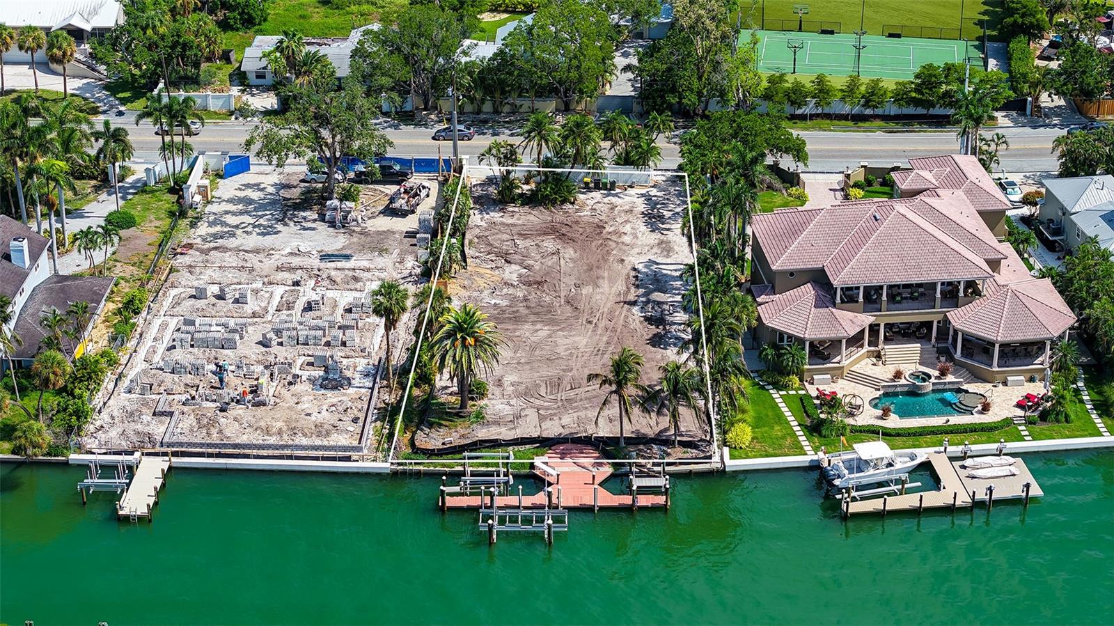 762 SIESTA DR, SARASOTA, FL, 34242