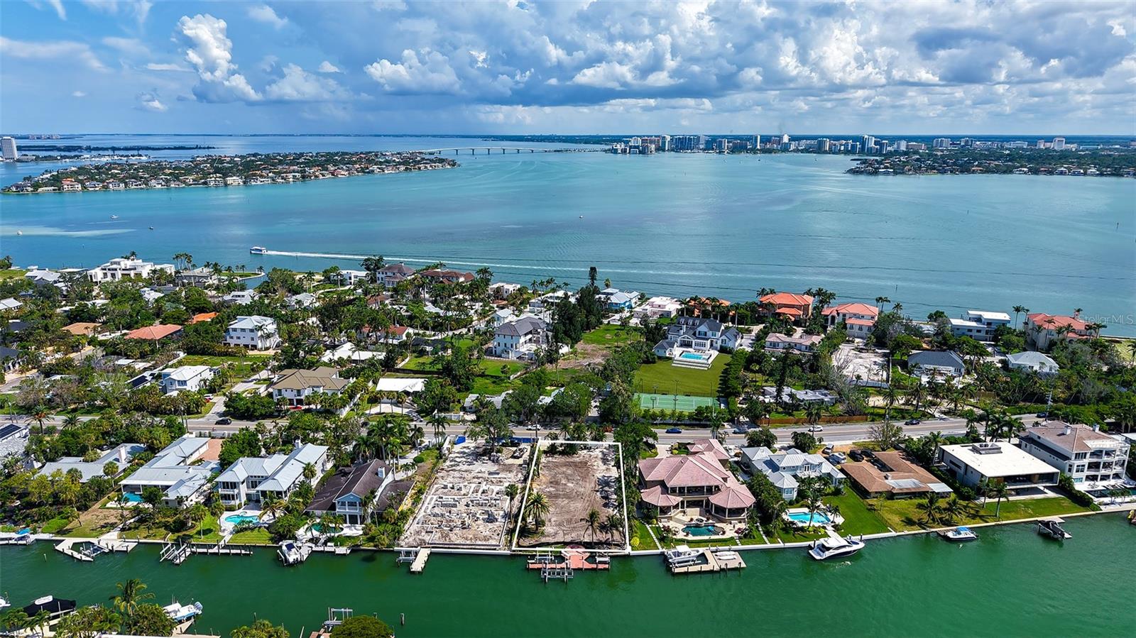 762 SIESTA DR, SARASOTA, FL, 34242