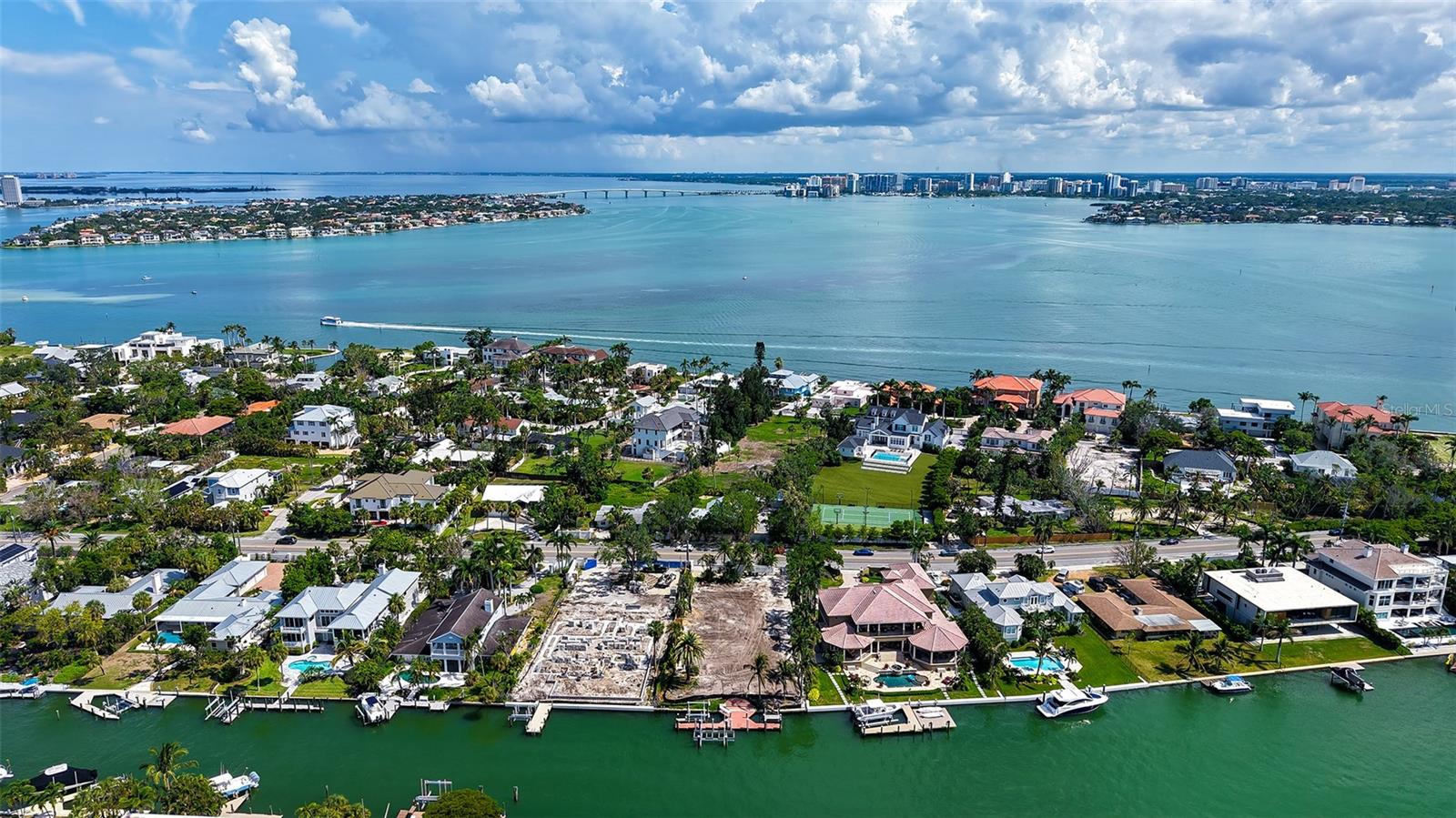 762 SIESTA DR, SARASOTA, FL, 34242