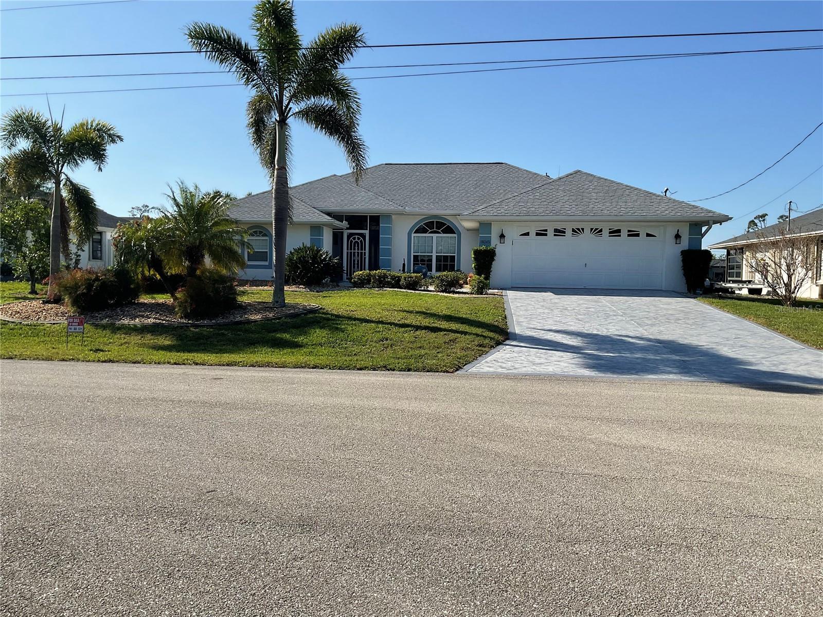 18345 HOTTELET CIR, PORT CHARLOTTE, FL, 33948