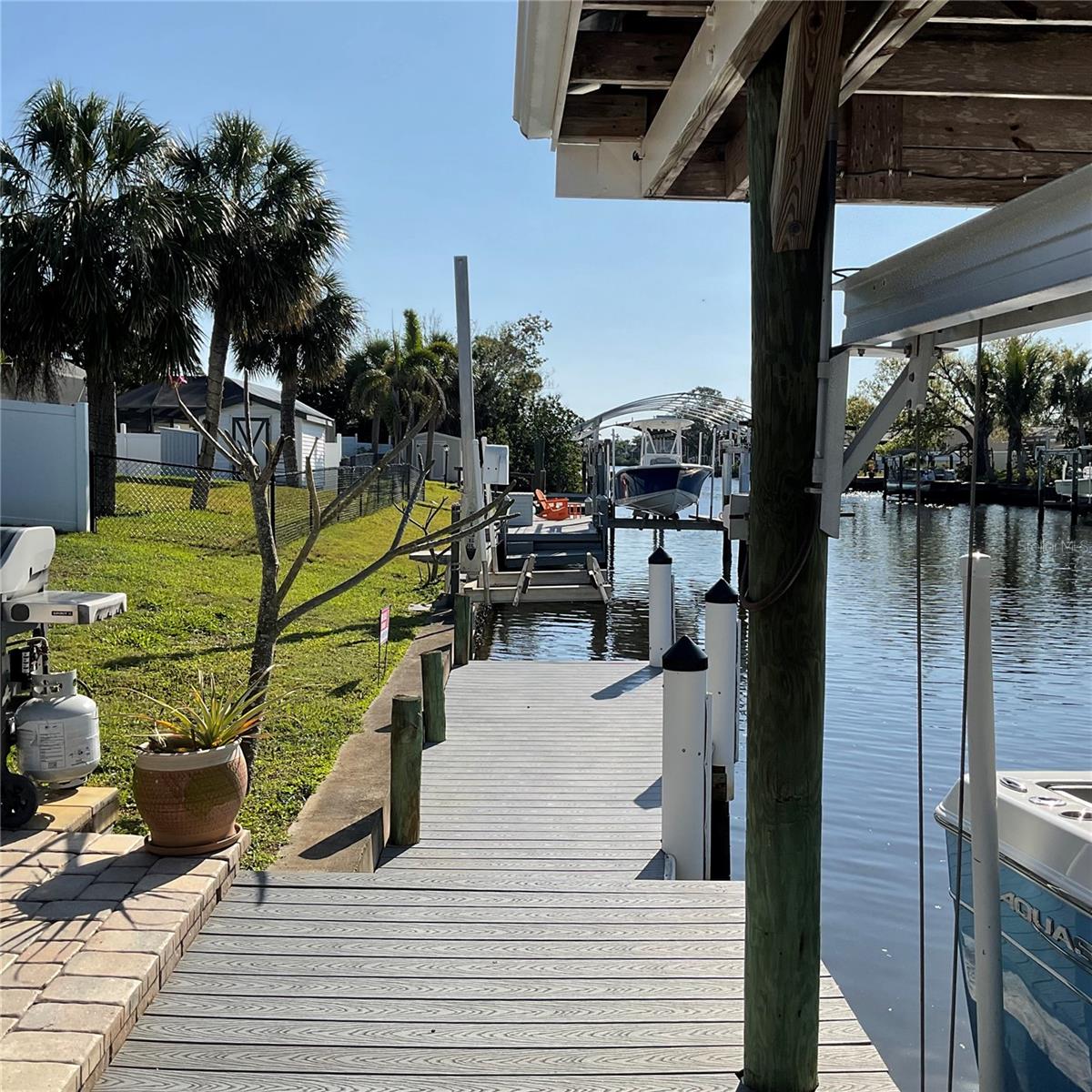 18345 HOTTELET CIR, PORT CHARLOTTE, FL, 33948
