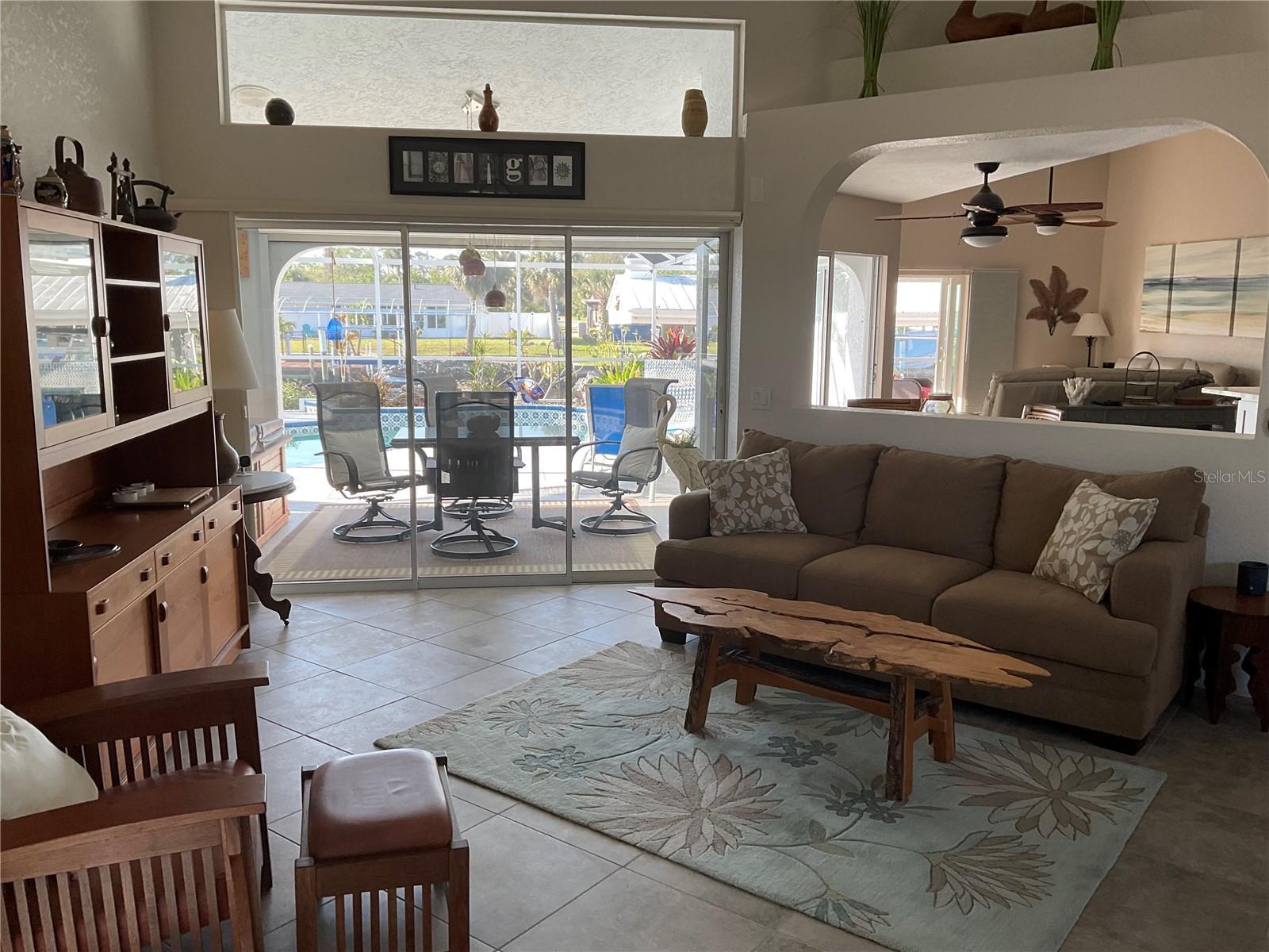 18345 HOTTELET CIR, PORT CHARLOTTE, FL, 33948