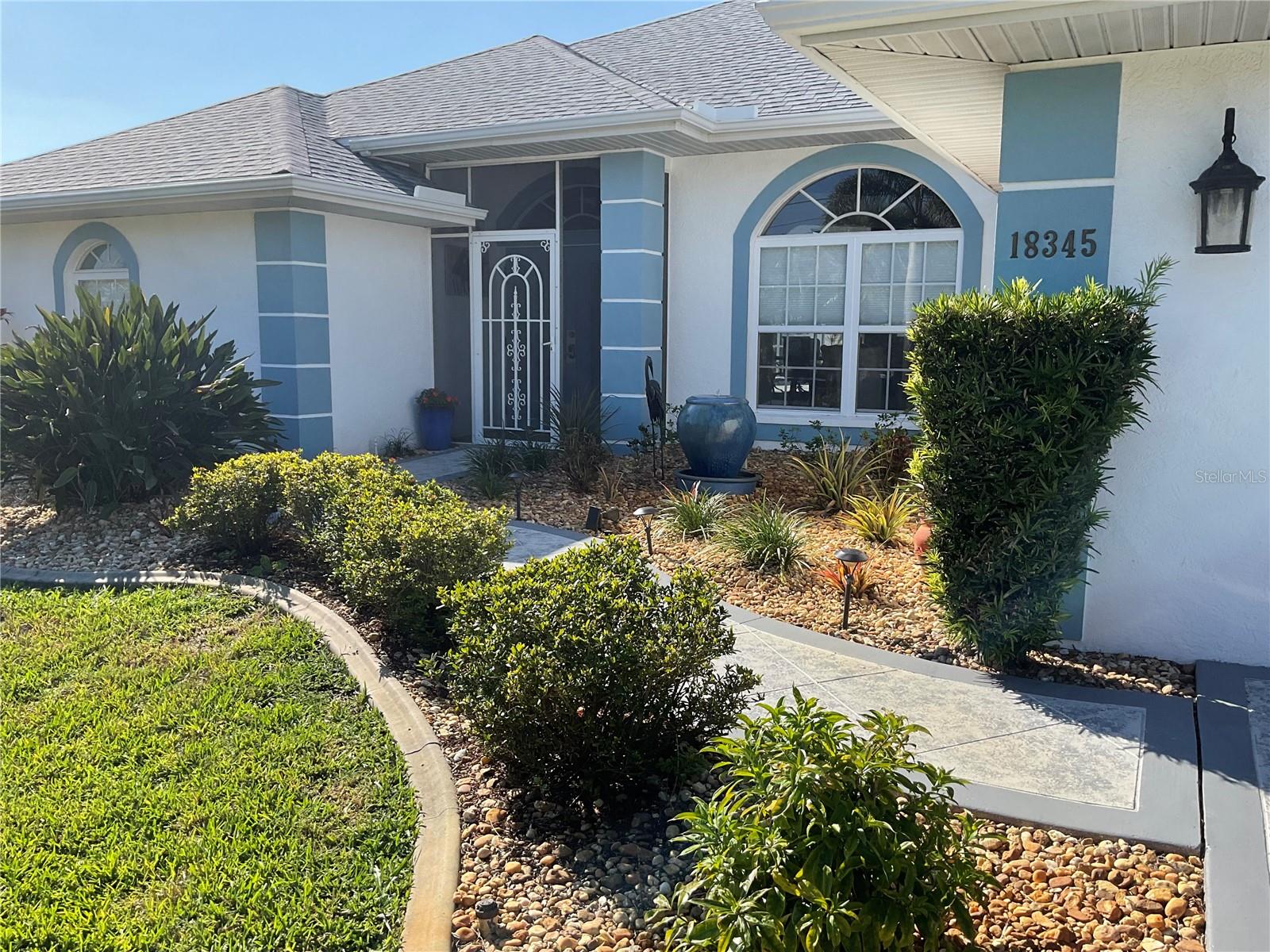 18345 HOTTELET CIR, PORT CHARLOTTE, FL, 33948