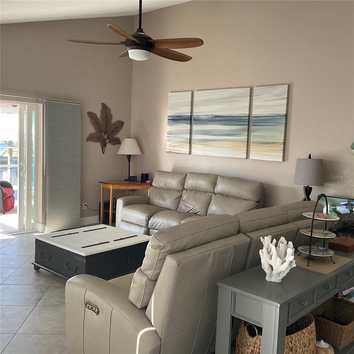18345 HOTTELET CIR, PORT CHARLOTTE, FL, 33948