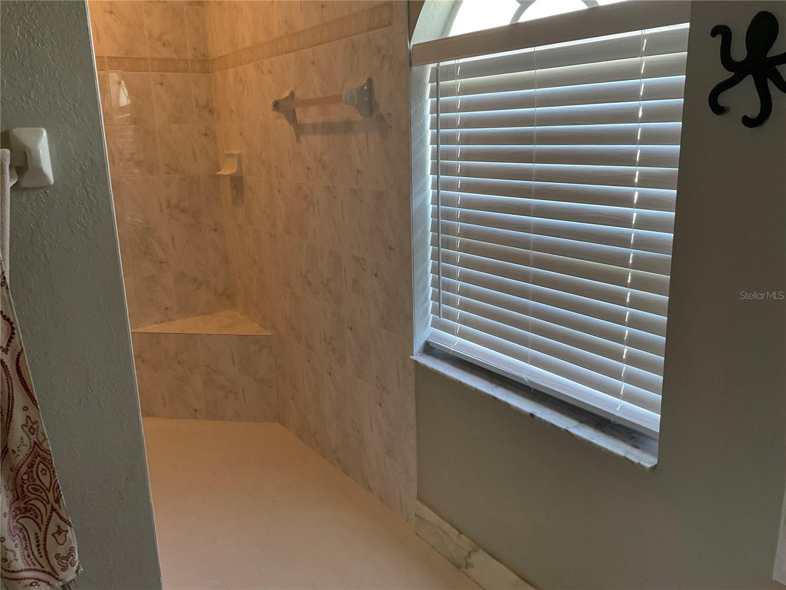 18345 HOTTELET CIR, PORT CHARLOTTE, FL, 33948