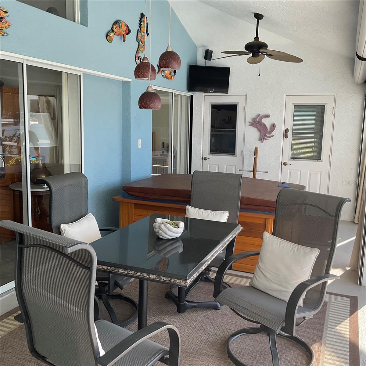 18345 HOTTELET CIR, PORT CHARLOTTE, FL, 33948
