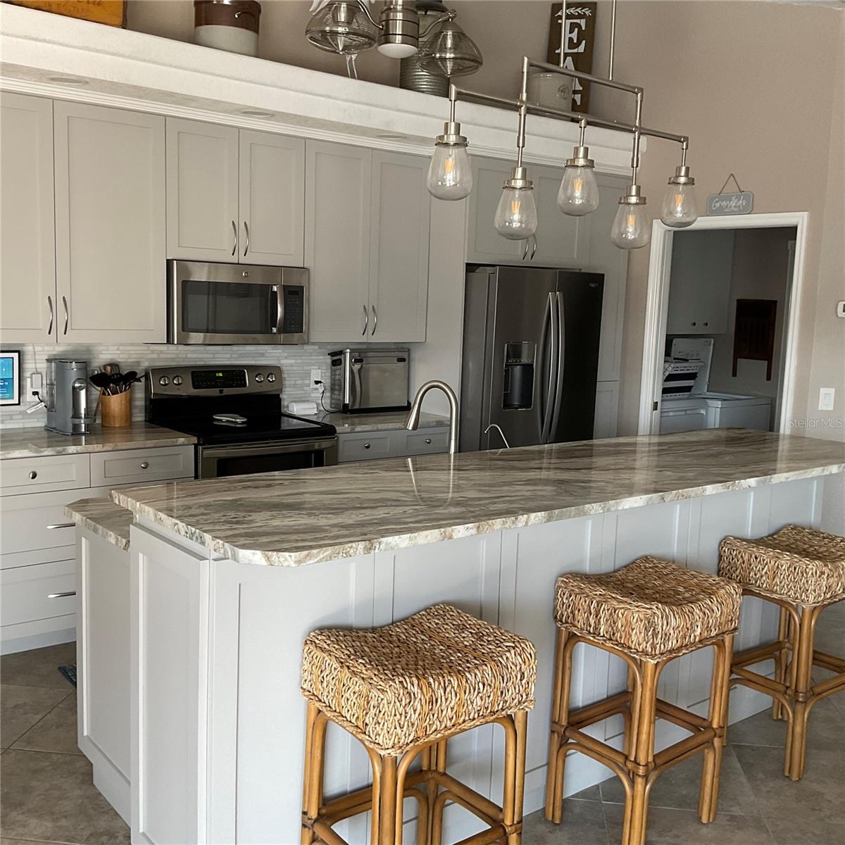 18345 HOTTELET CIR, PORT CHARLOTTE, FL, 33948