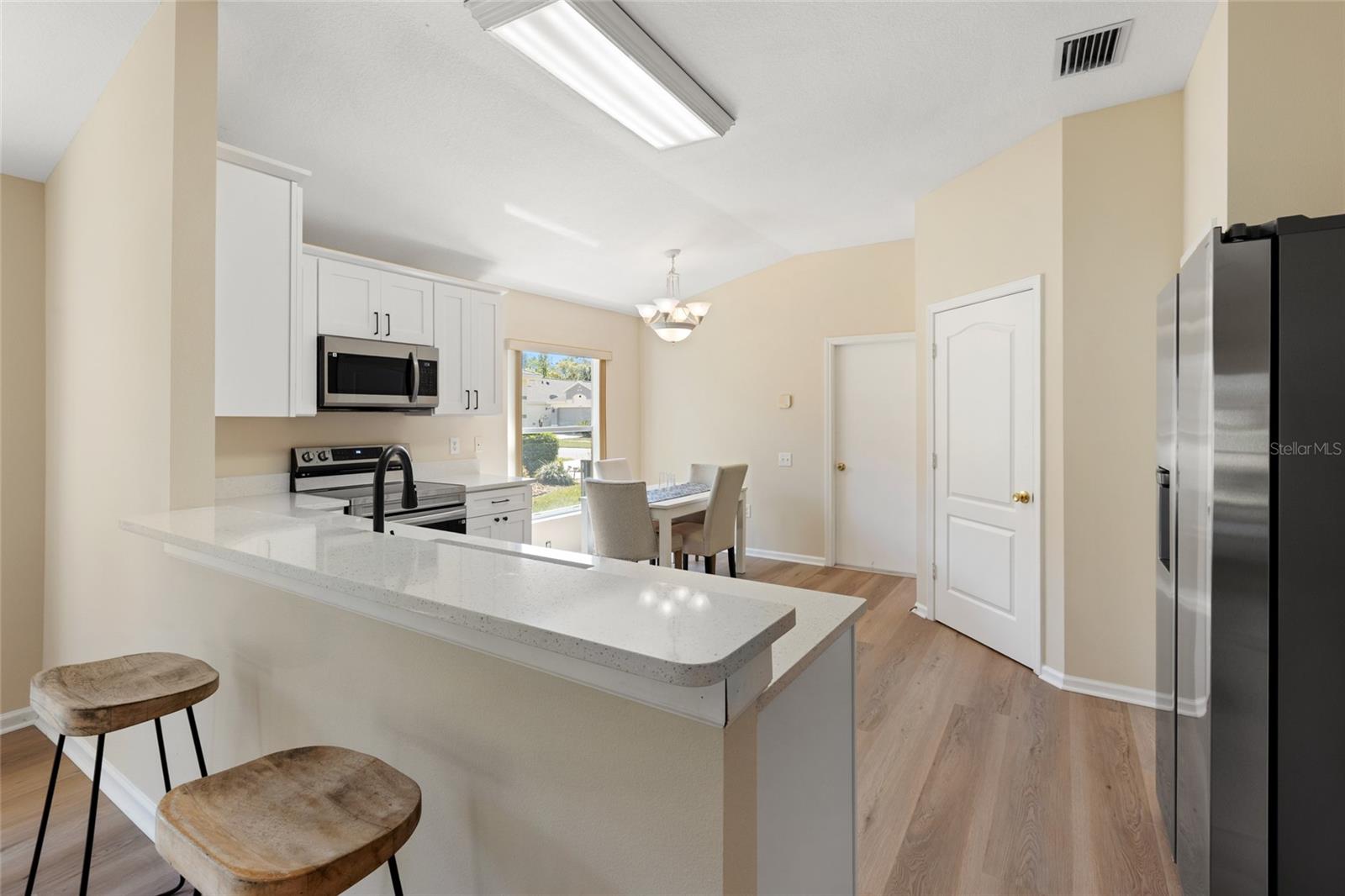 5105 GATO DEL SOL CIR, WESLEY CHAPEL, FL, 33544