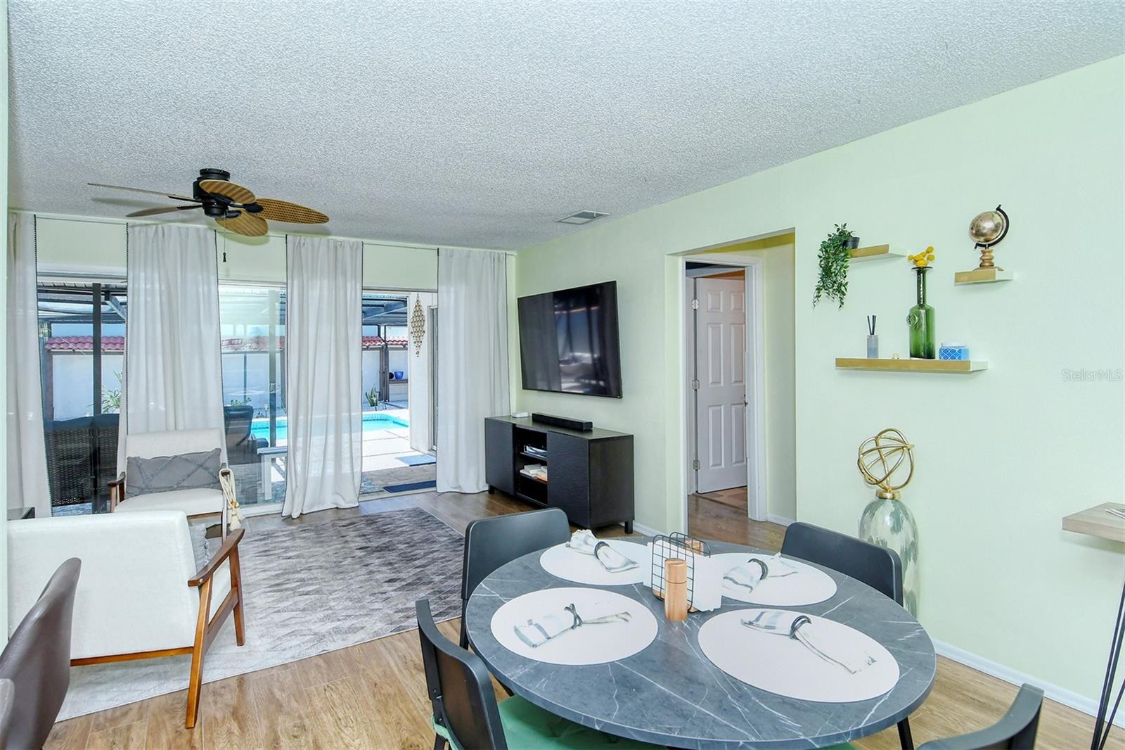 2926 EDGEWOOD LN, SARASOTA, FL, 34231
