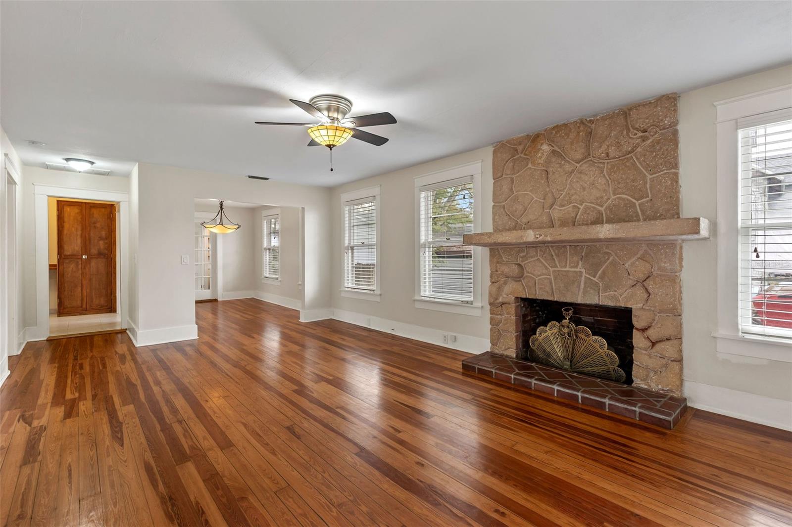 205 MARY AVE, NEW SMYRNA BEACH, FL, 32168