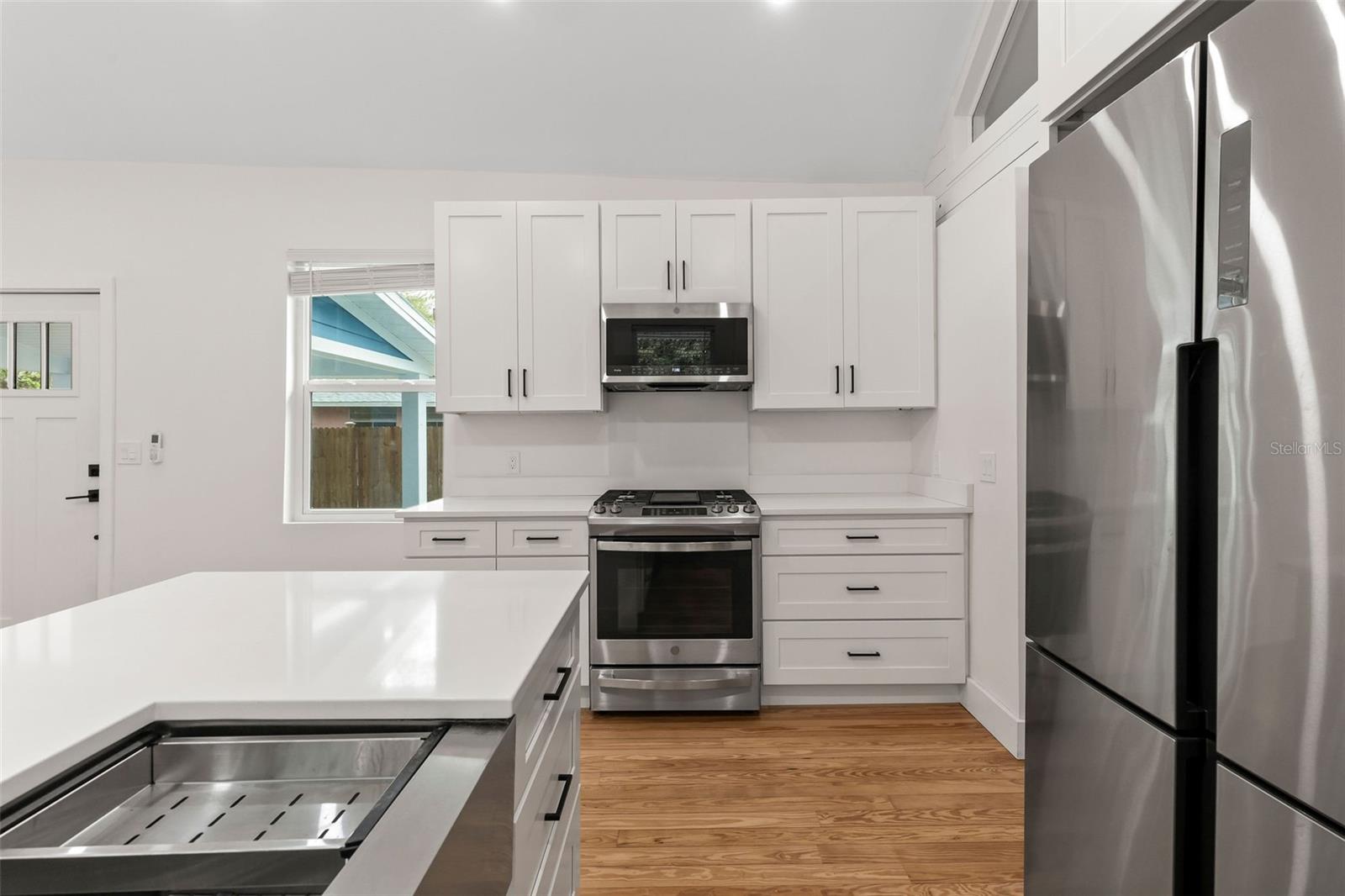 205 MARY AVE, NEW SMYRNA BEACH, FL, 32168