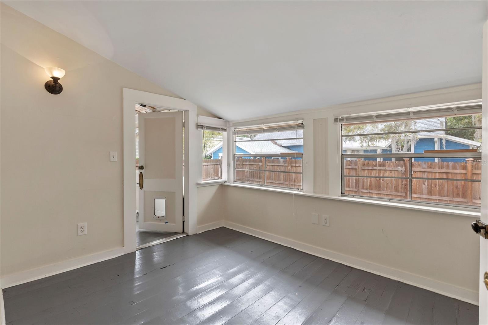 205 MARY AVE, NEW SMYRNA BEACH, FL, 32168