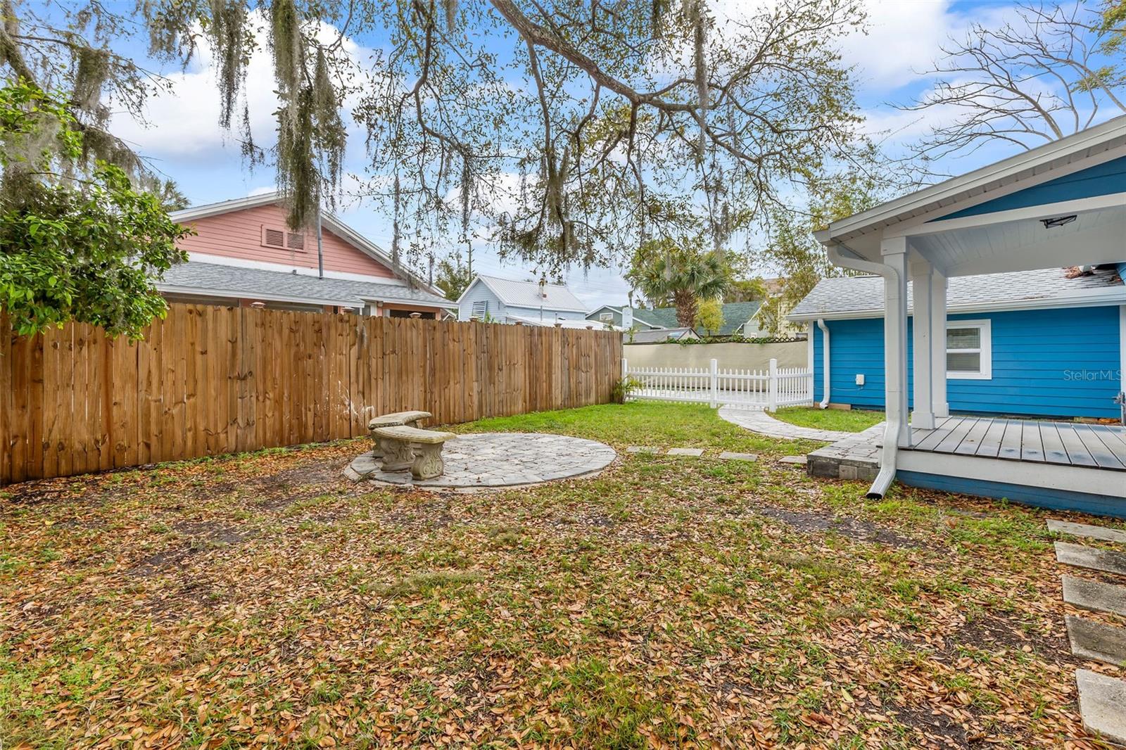 205 MARY AVE, NEW SMYRNA BEACH, FL, 32168