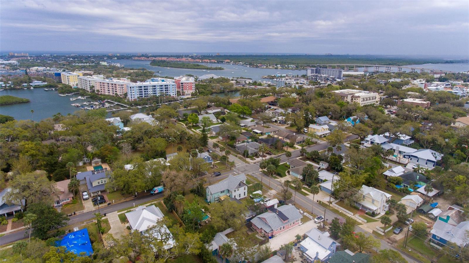 205 MARY AVE, NEW SMYRNA BEACH, FL, 32168