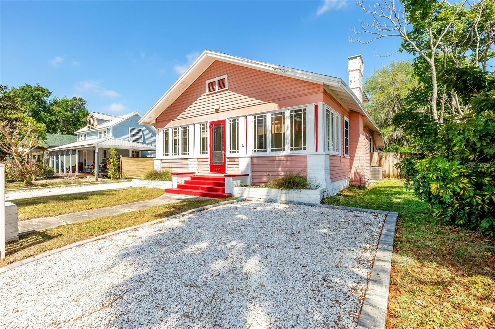 205 MARY AVE, NEW SMYRNA BEACH, FL, 32168