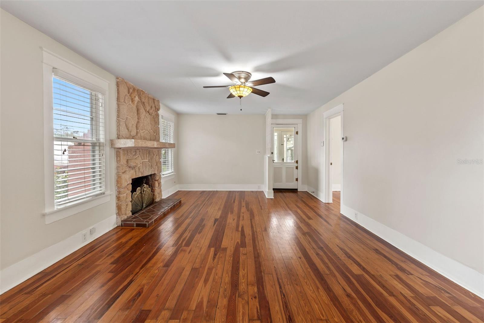 205 MARY AVE, NEW SMYRNA BEACH, FL, 32168