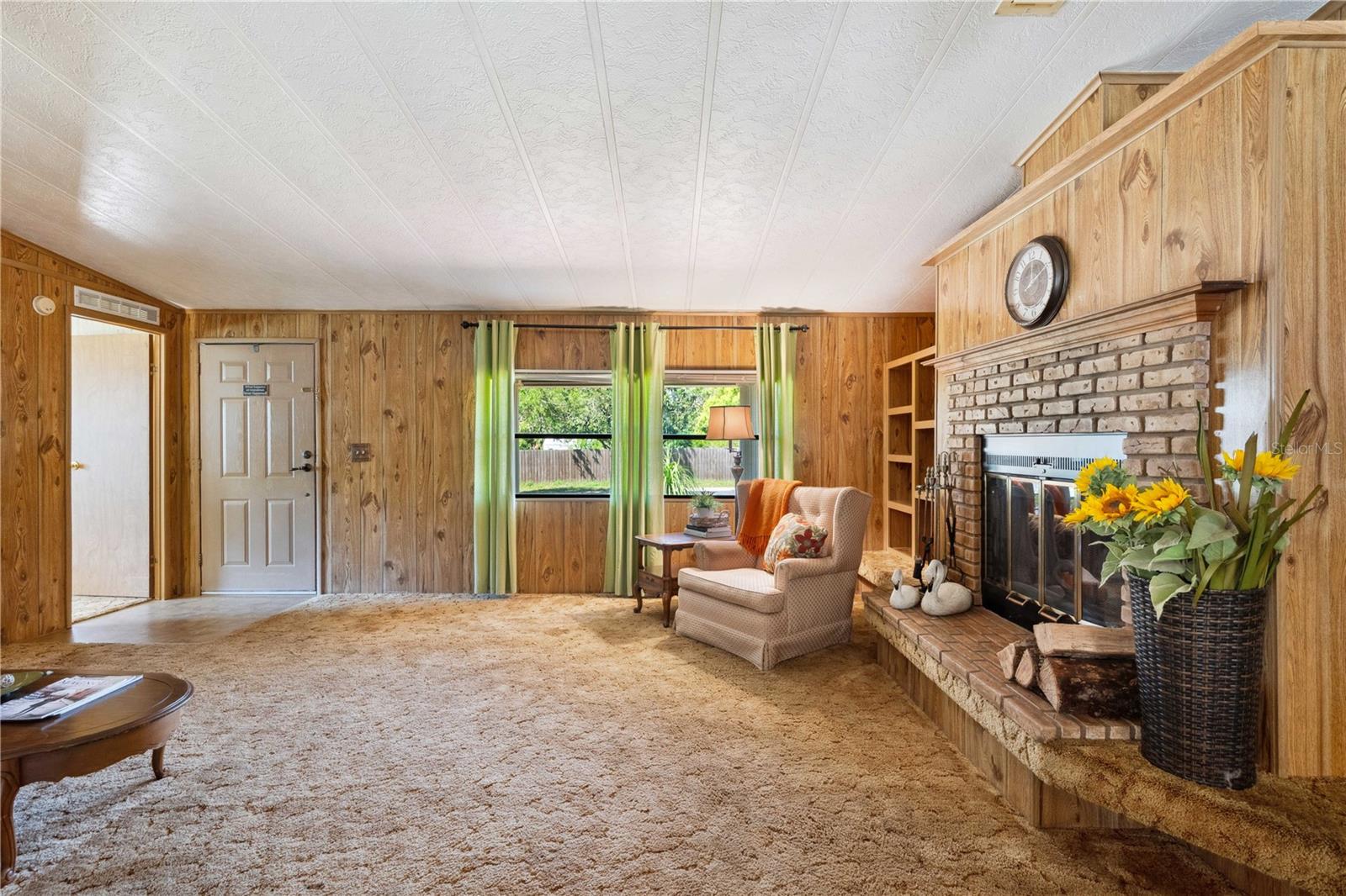 3946 ERNEST DR, WESLEY CHAPEL, FL, 33543