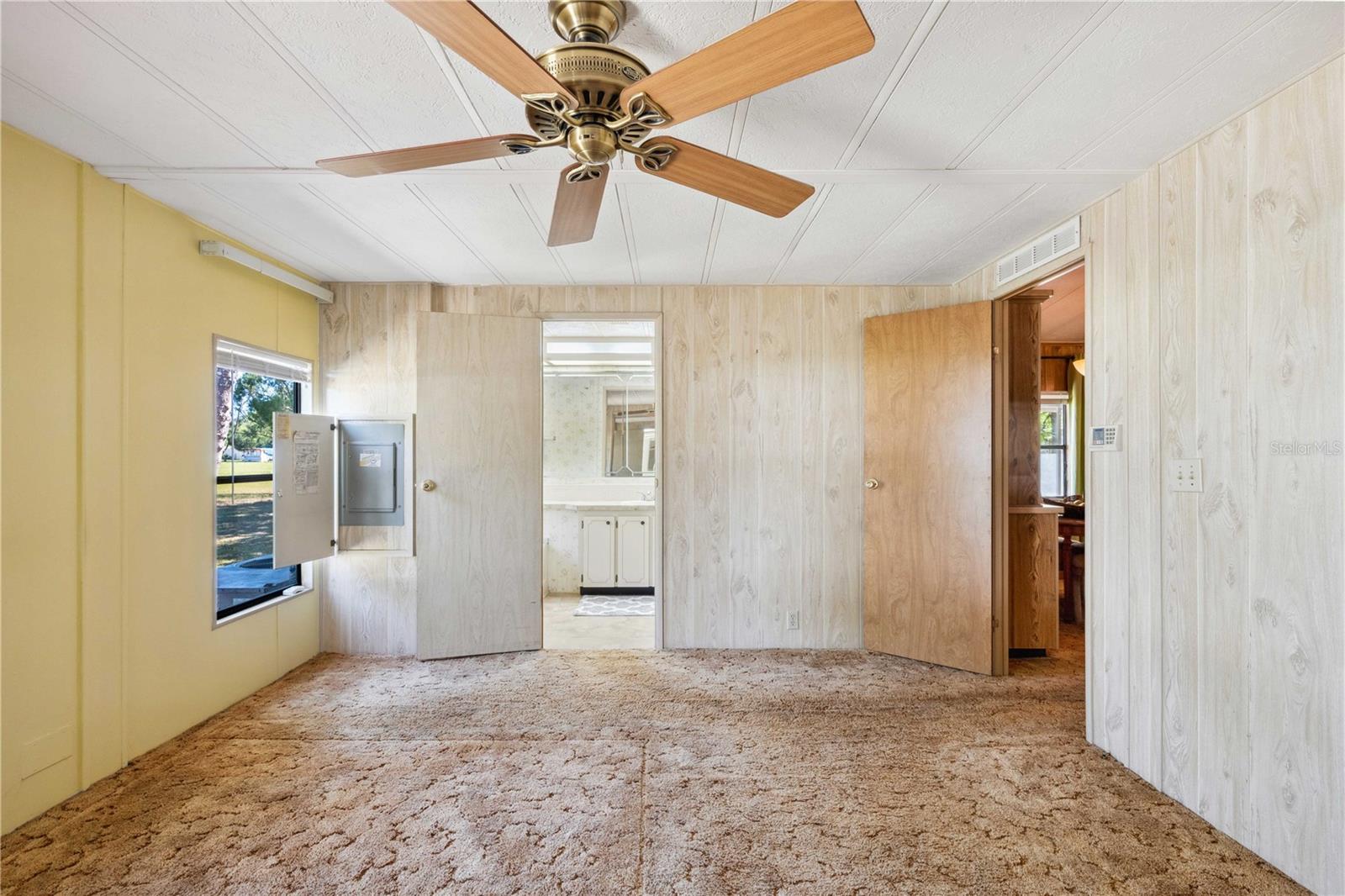 3946 ERNEST DR, WESLEY CHAPEL, FL, 33543